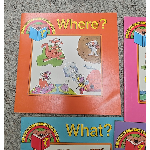 Lot of 4 VTG Discovery Toys Where? Why? What? When? Paperback Children's Books - Picture 2 of 7